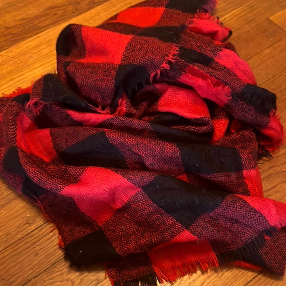 Black and red checkered scarf